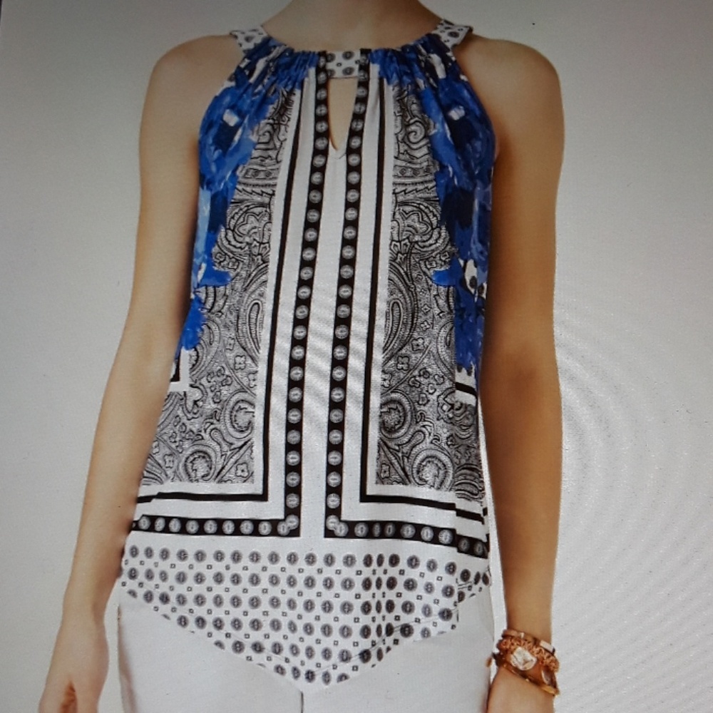 👚👚Macy's Handkerchief-Hem Top